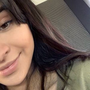 Meet your Posher, Scarllette